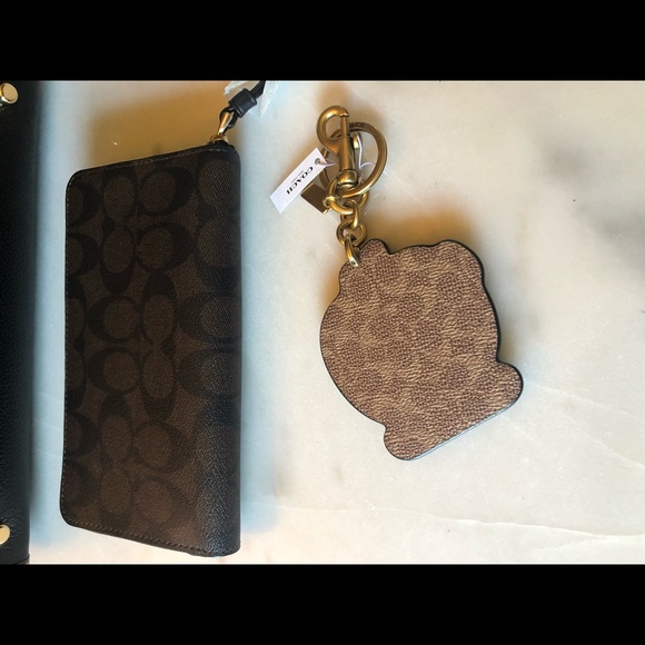 đ Coach Dempsey Carryall Skyline Set FINAL PRICE DROP! - Picture 6 of 10